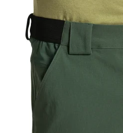 Rugged Standard Shorts Men
